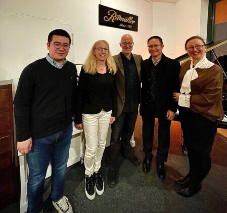 pearlriver zu Besuch bei Arnolds Ritmüller Deutschland